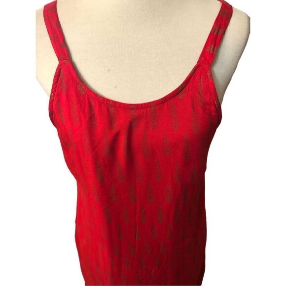 Lapogee Worldover red and gold shift dress with Indian pattern - Picture 3 of 11